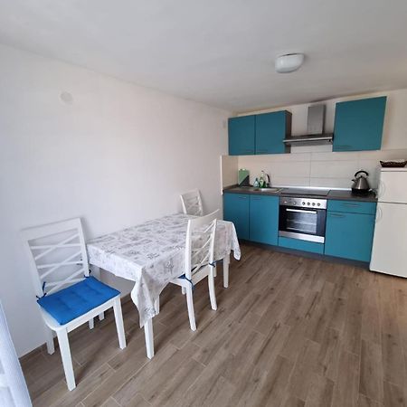 Apartments Stefanovski Paradiso Veli Lošinj Buitenkant foto