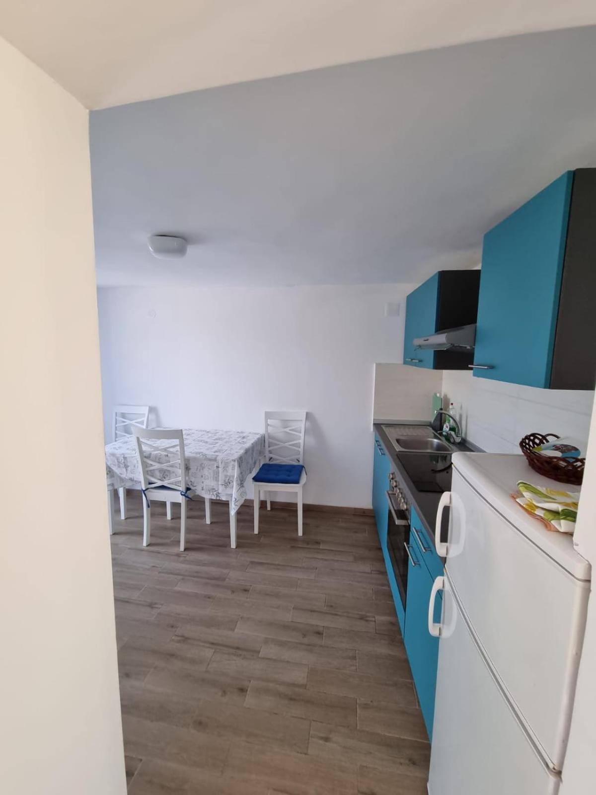Apartments Stefanovski Paradiso Veli Lošinj Buitenkant foto